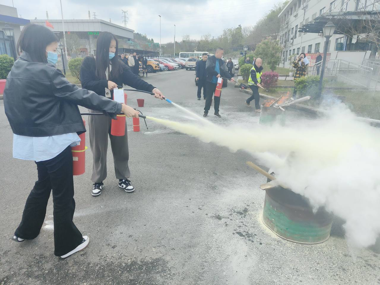 1679989015058025633.png 圖片11.png